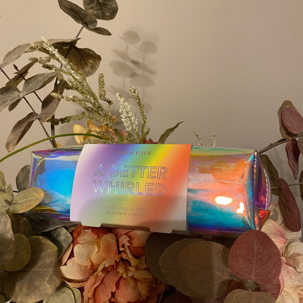 Morphe A Better Whirled Makeup Brush Collection with Bag - Picture 6 of 6